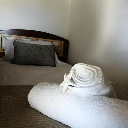 House Of Clouds 度假居 Arnados